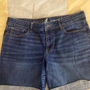Size 8 Sonoma boyfriend denim shorts